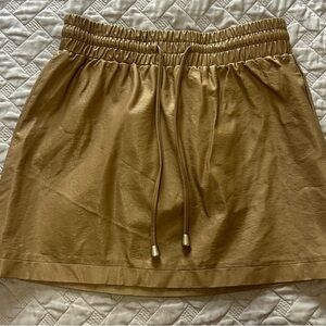 Le Lis Metallic Tan Mini Skirt